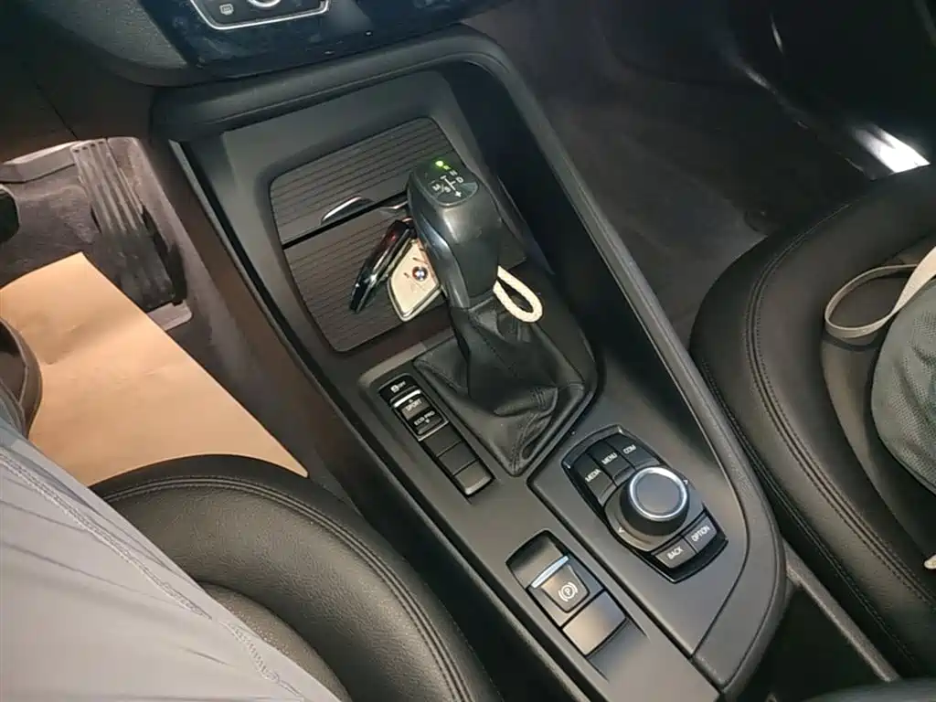 BMW X1 2018 — фото 13