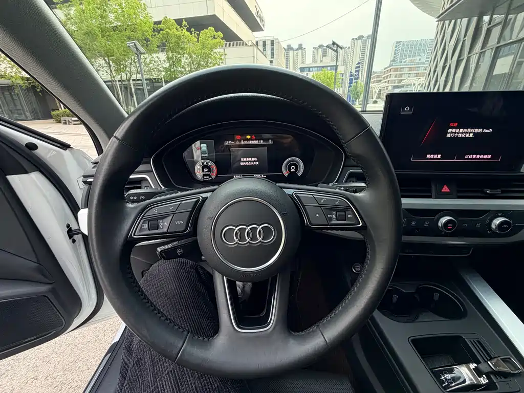 Audi A4L 2021 — фото 14