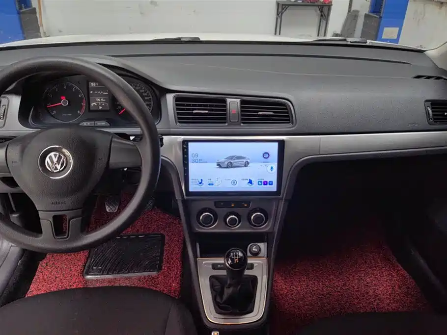 Volkswagen Lavida 2017 — фото 12