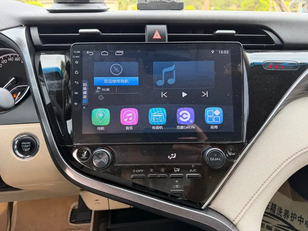 Toyota Camry 2018 — фото 15