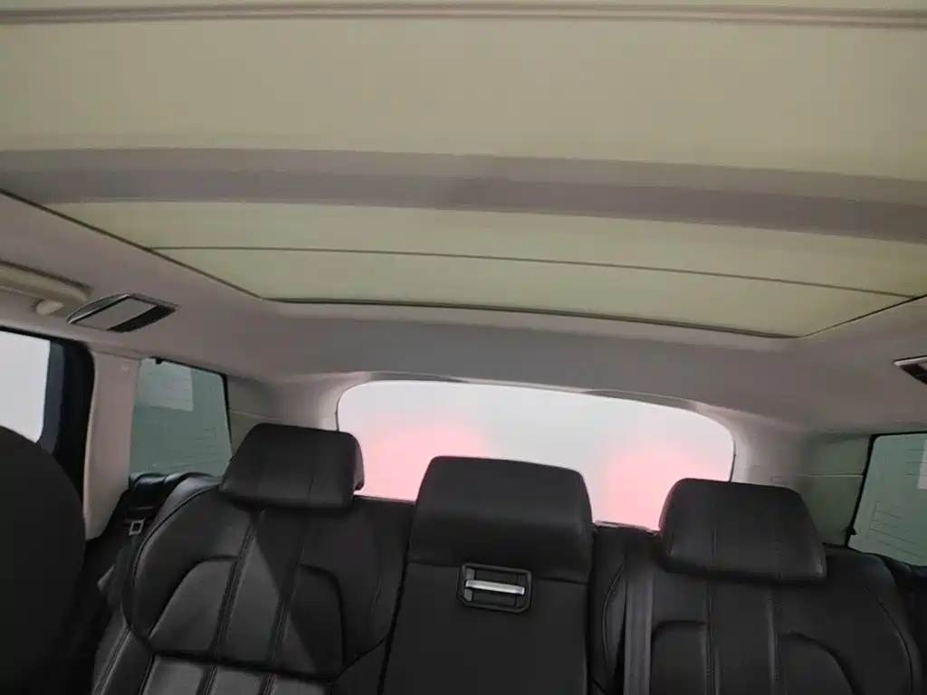 Land Rover Range Rover Sport 2015 — фото 18