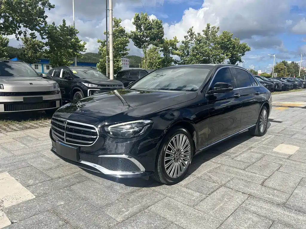 Mercedes-Benz E-Class 2021 — фото 1