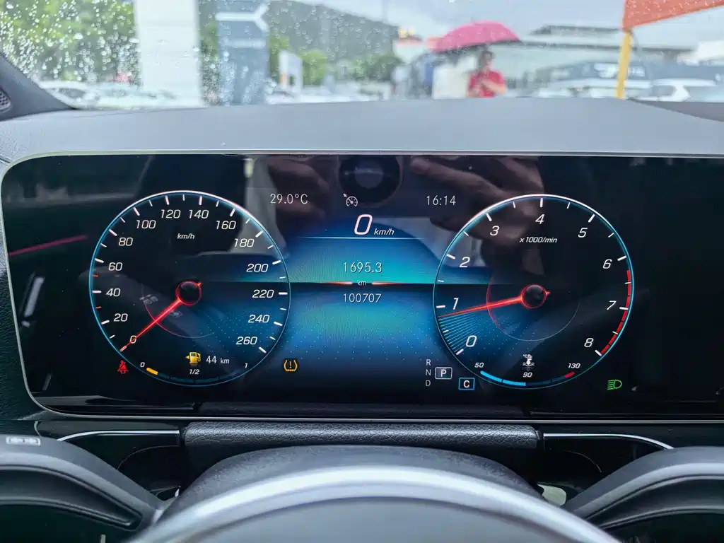 Mercedes-Benz GLA 2020 — фото 14