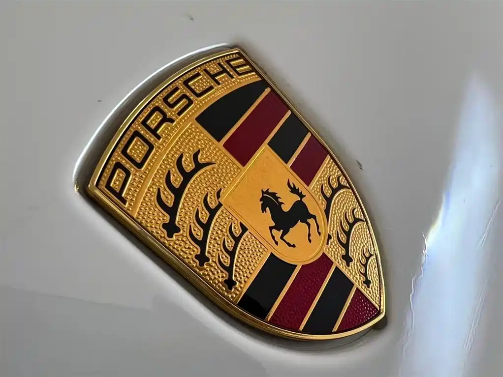 Porsche Macan 2024 — фото 19