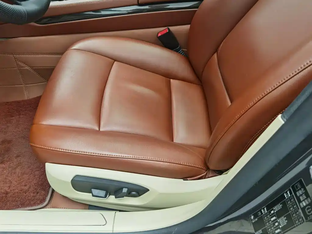 BMW 7 Series 2015 — фото 20