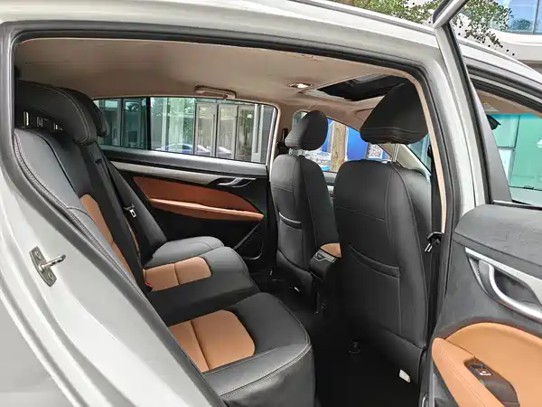 Geely Vision S1 2018