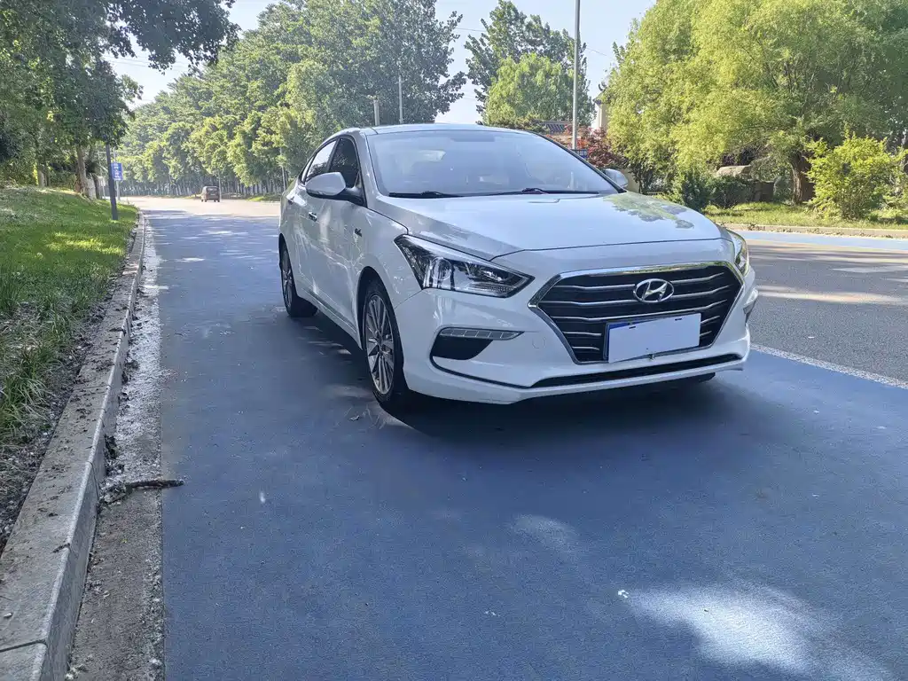Hyundai Mistra 2017 — фото 3