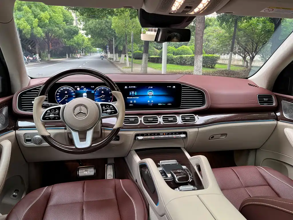 Mercedes-Benz GLS 2021 — фото 11