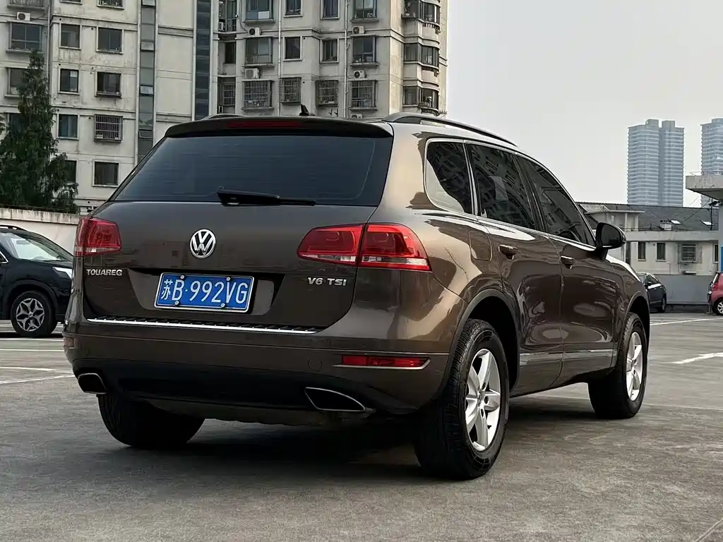 Volkswagen Touareg 2015