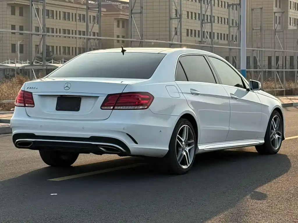 Mercedes-Benz E-Class 2014 — фото 6