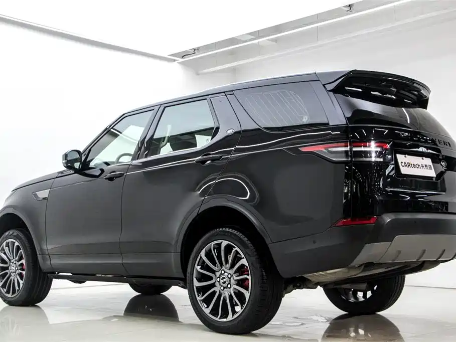 Land Rover Discovery 2021 — фото 4