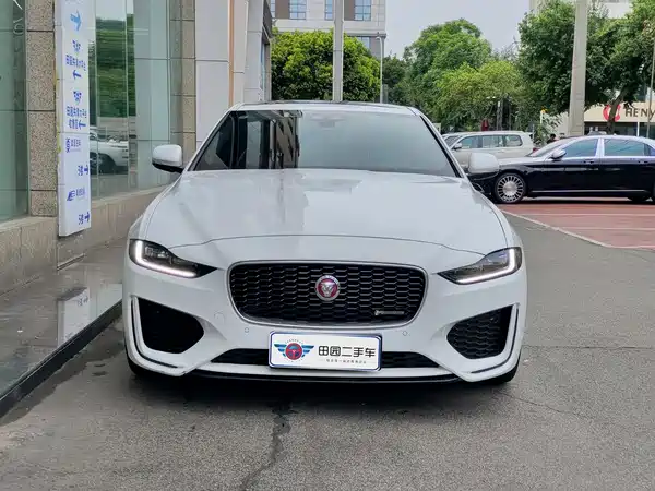 Jaguar XEL 2020