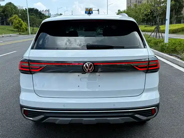 Volkswagen Tharu 2024