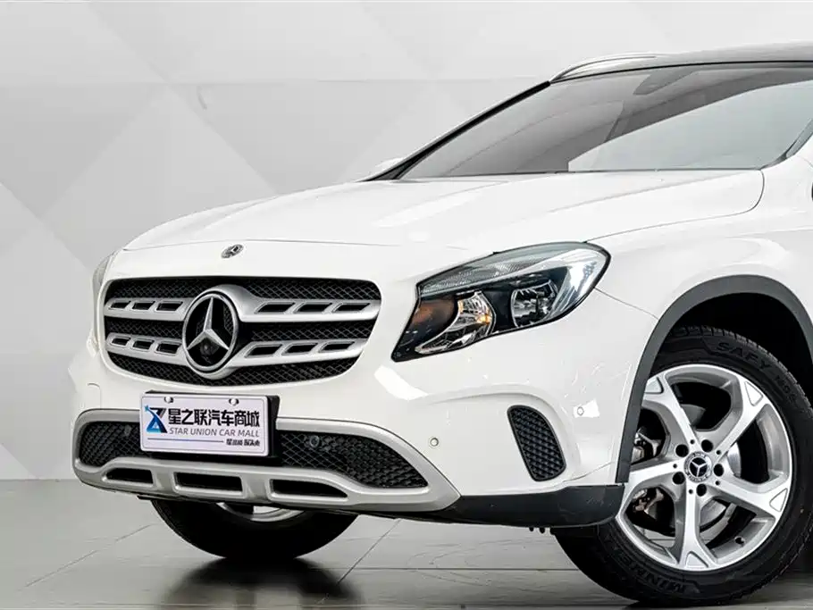 Mercedes-Benz GLA 2018 — фото 3
