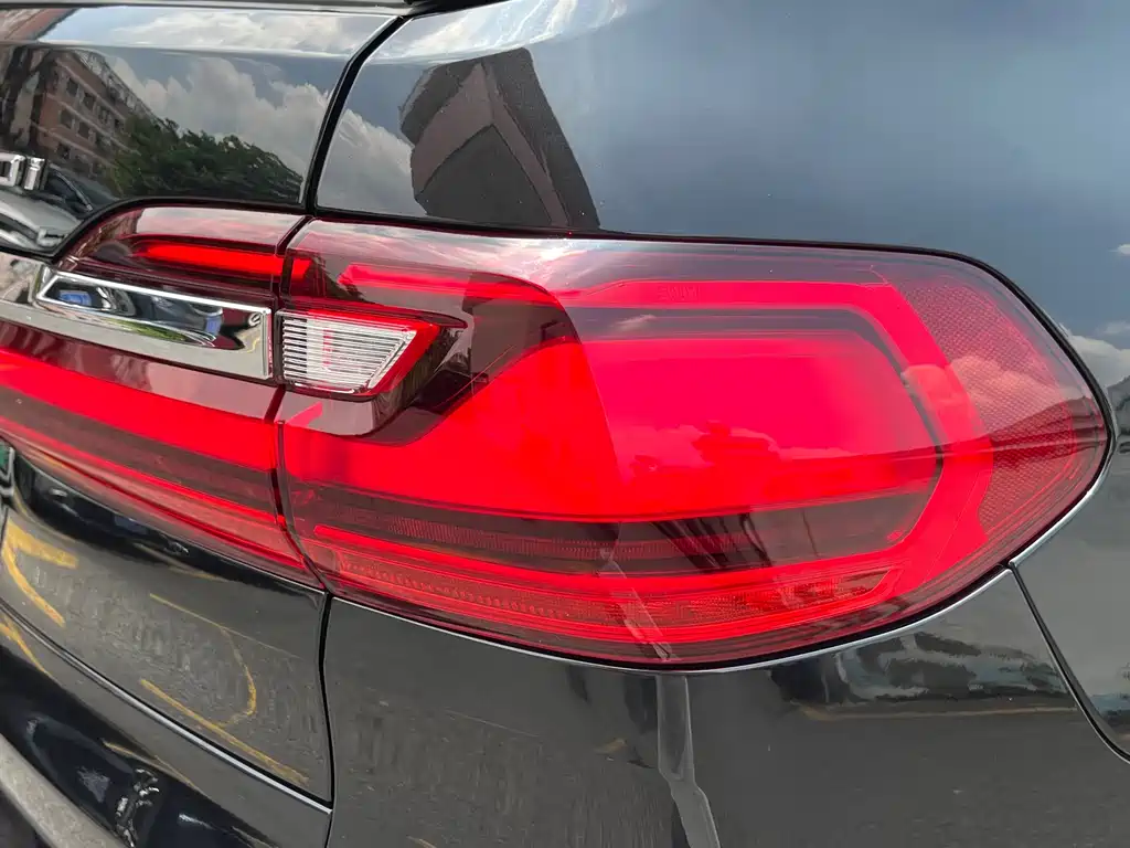 BMW X7 2022 — фото 18