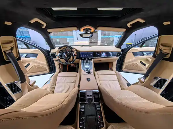 Porsche Panamera 2014