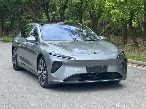 NIO ET7 2024