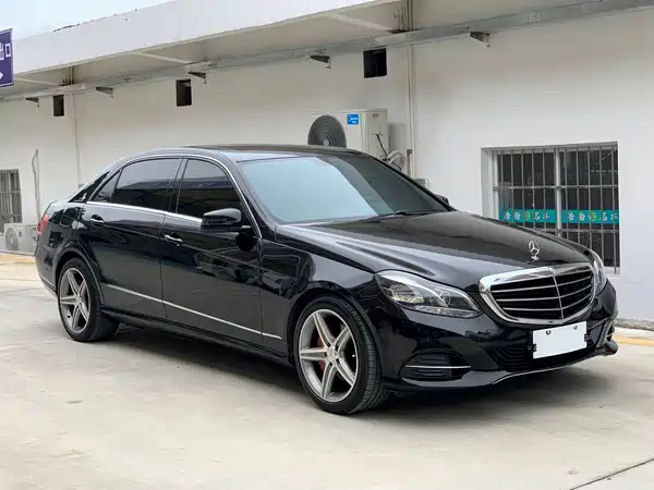 Mercedes-Benz E-Class 2014