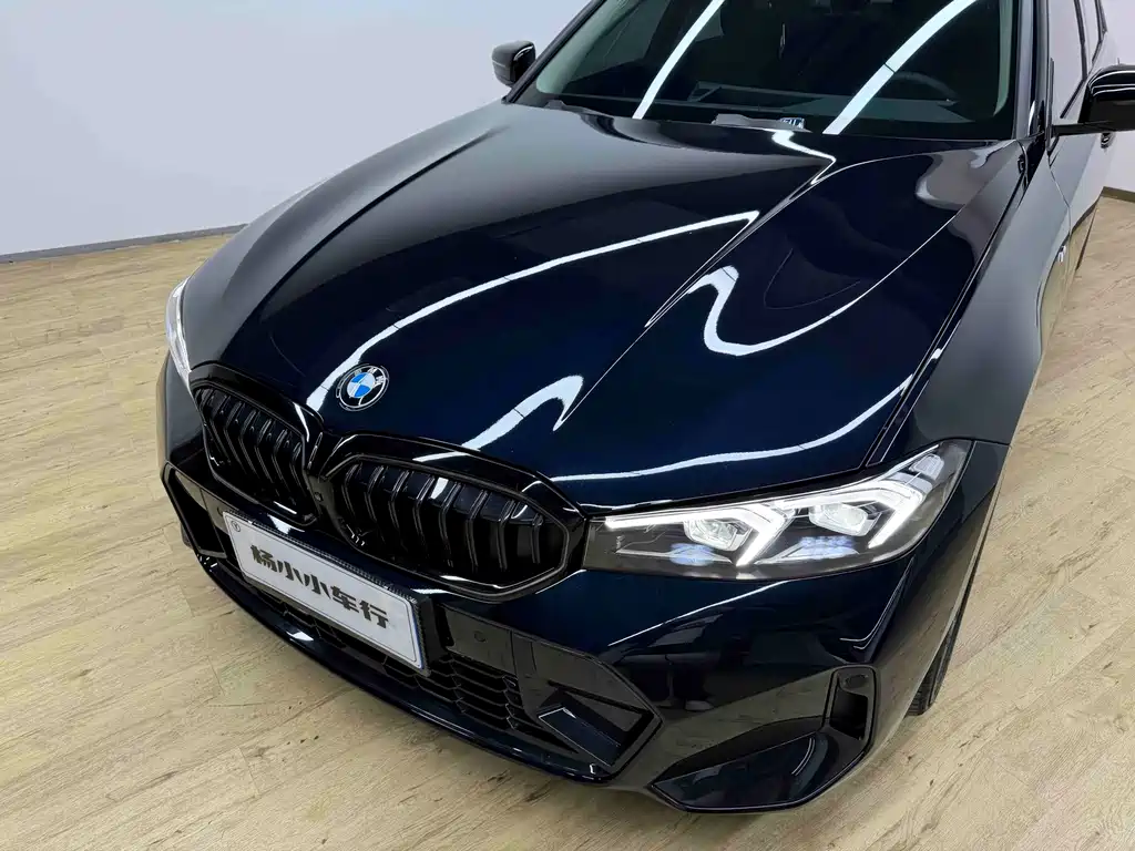 BMW 3 Series 2025
