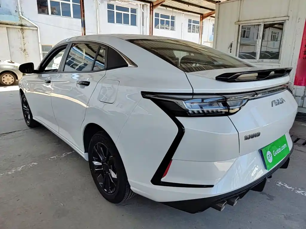 Dongfeng Yixuan 2022