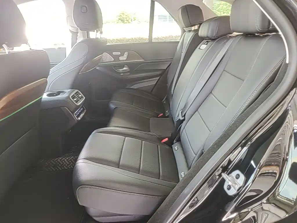 Mercedes-Benz GLE New Energy 2023 — фото 17