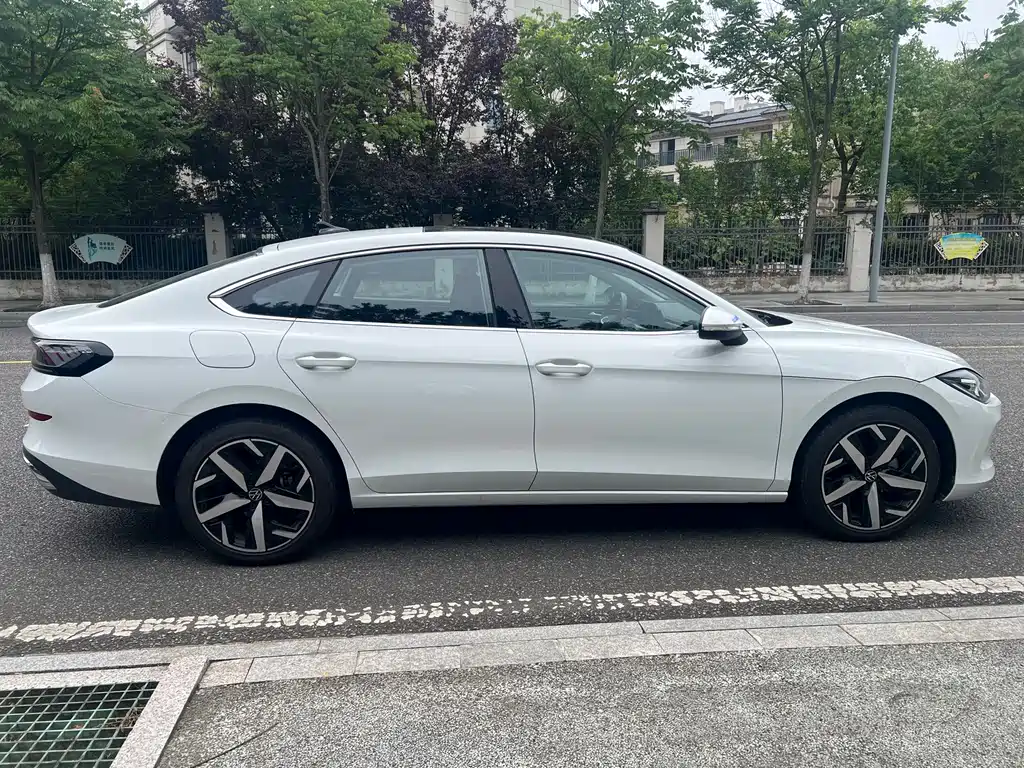 Volkswagen Lamando 2024