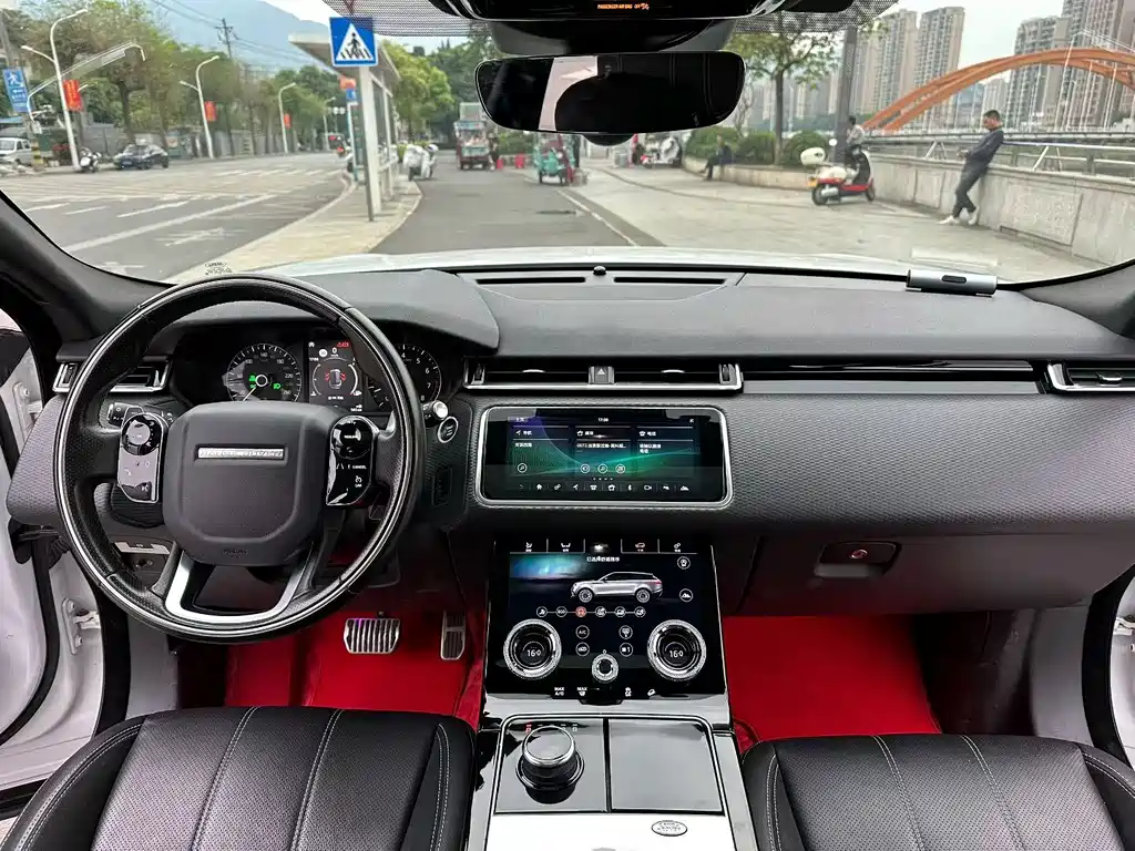 Land Rover Velar 2020 — фото 9