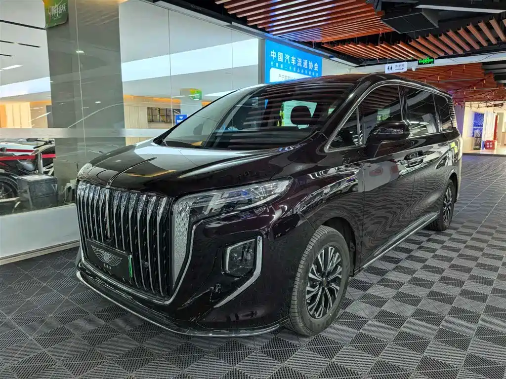 Hongqi HQ9 PHEV 2025 — фото 1