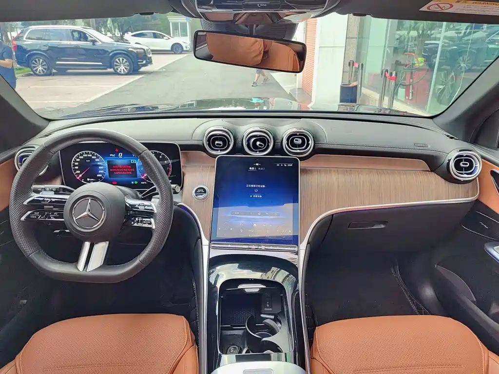 Mercedes-Benz GLC 2023 — фото 10