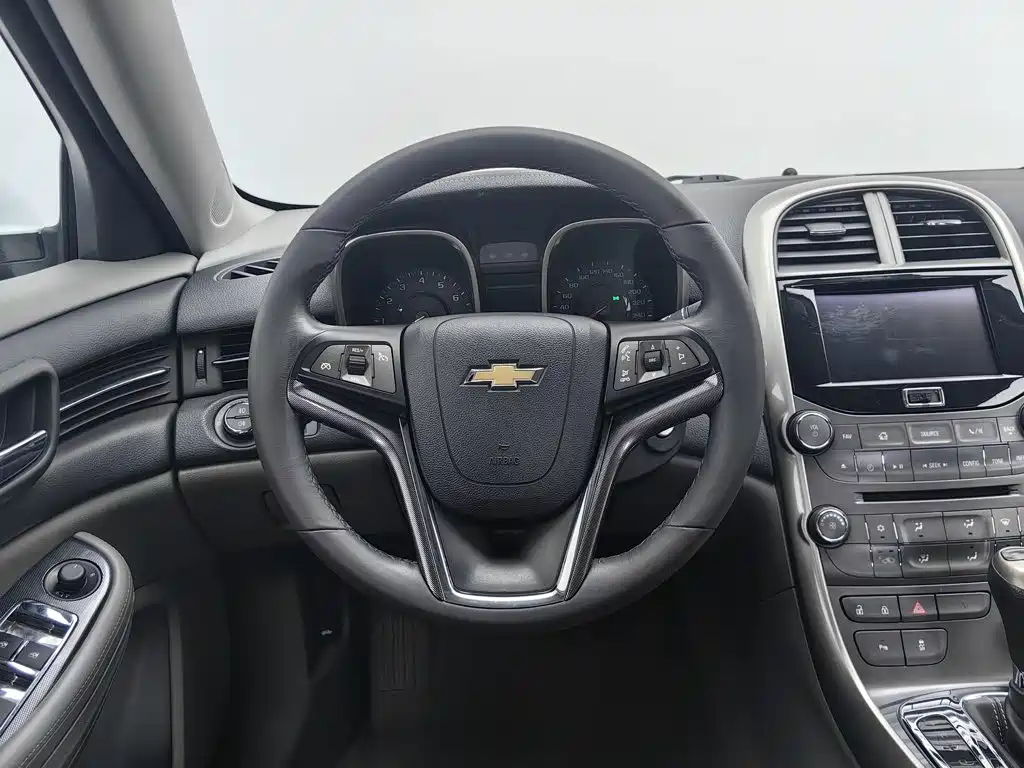 Chevrolet Malibu 2013 — фото 11