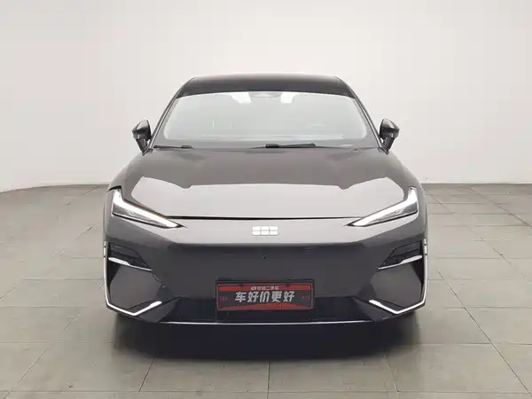 Geely Galaxy E8 2024