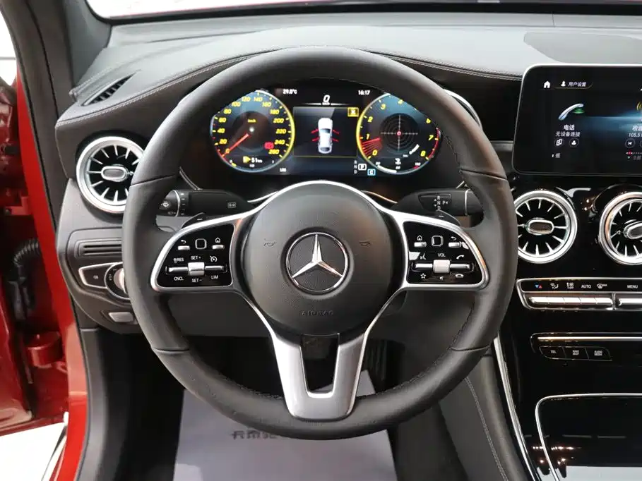 Mercedes-Benz GLC Coupe 2020 — фото 16