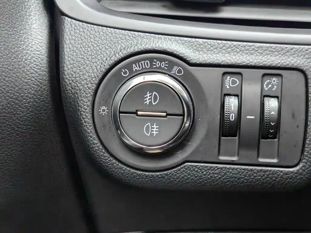 Buick Envision Plus 2015 — фото 21