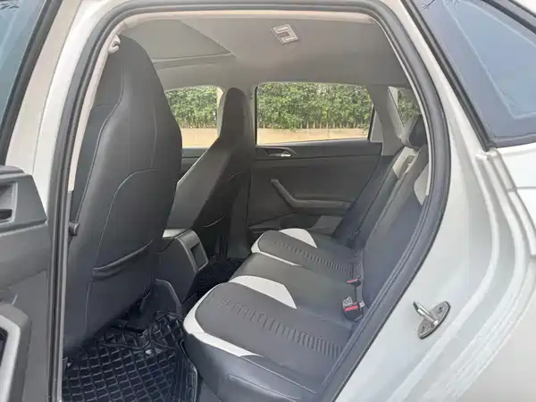 Volkswagen Polo 2023