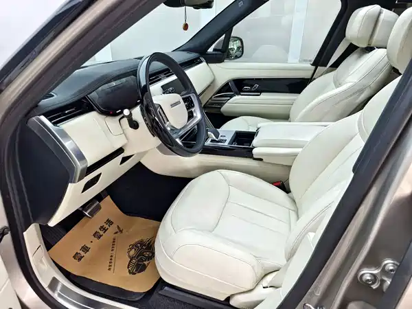 Land Rover Range Rover 2024