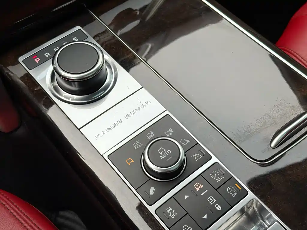 Land Rover Range Rover 2016 — фото 11