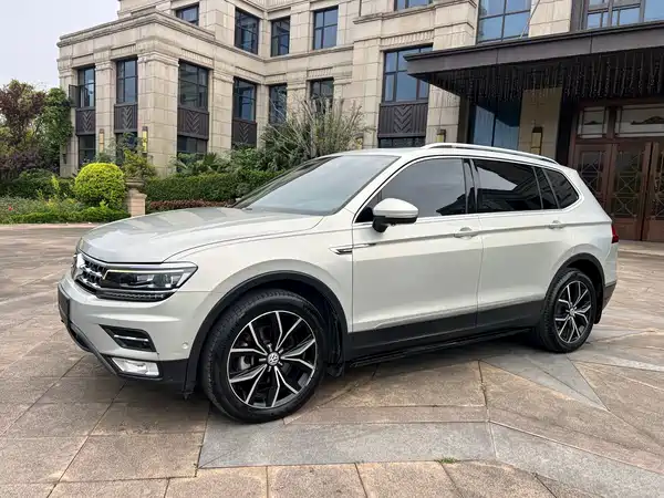Volkswagen Tiguan L 2018