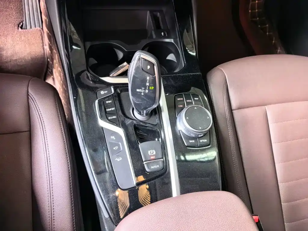 BMW X3 2018 — фото 14