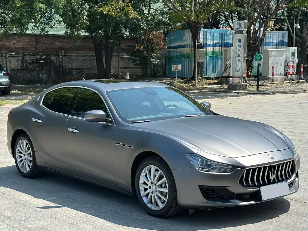 Maserati Ghibli 2019 — фото 3