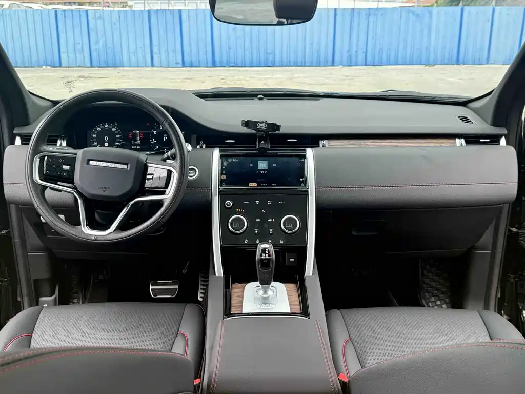 Land Rover Discovery Sport 2022 — фото 6