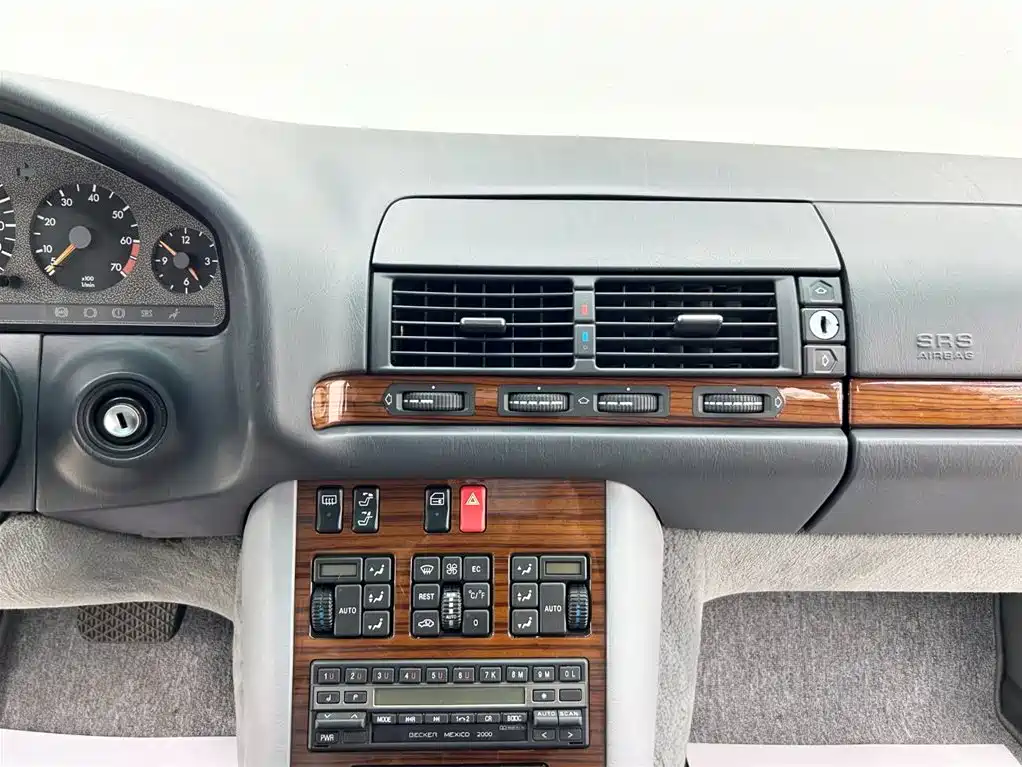 Mercedes-Benz S-Class 1993 — фото 15