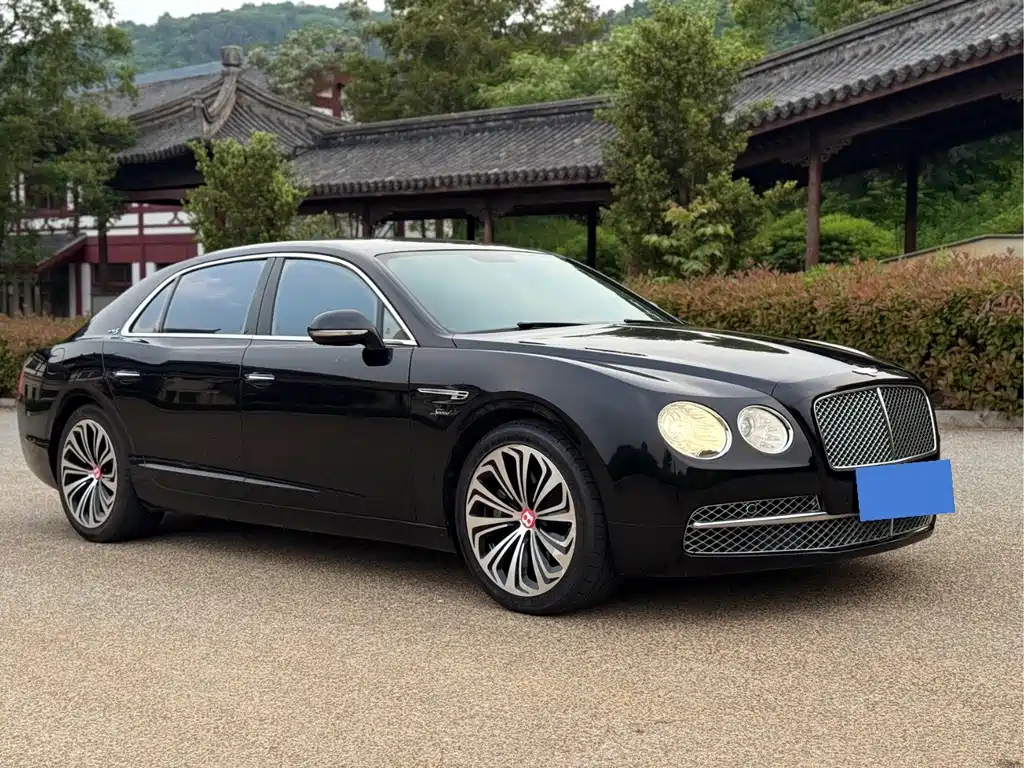 Bentley Flying Spur 2014 — фото 3