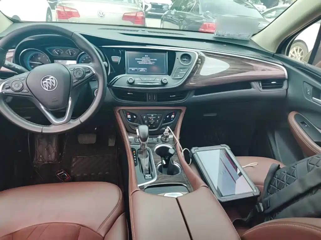 Buick Envision Plus 2016 — фото 10