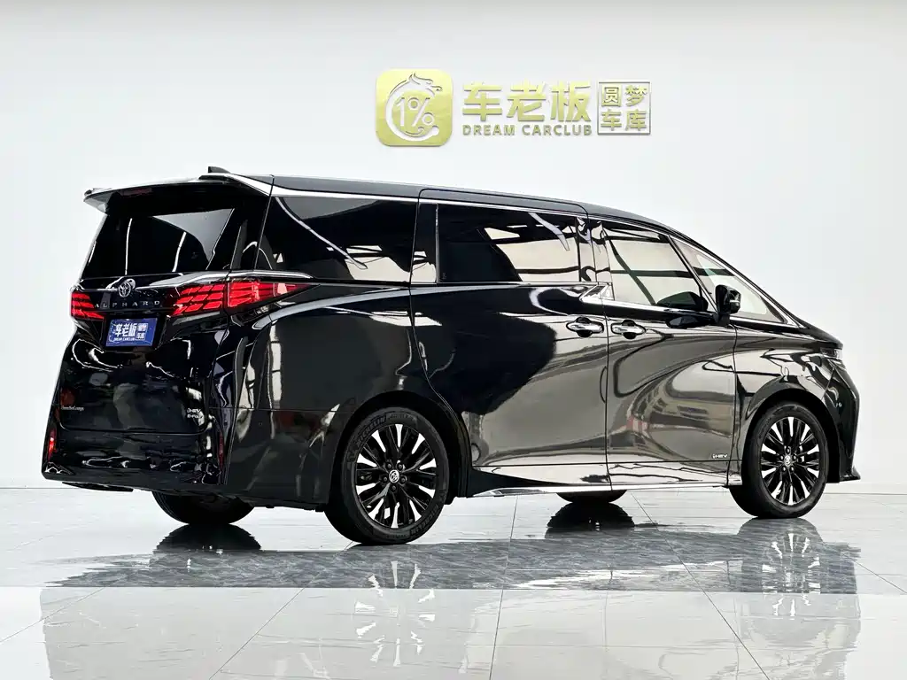 Toyota Alphard 2024