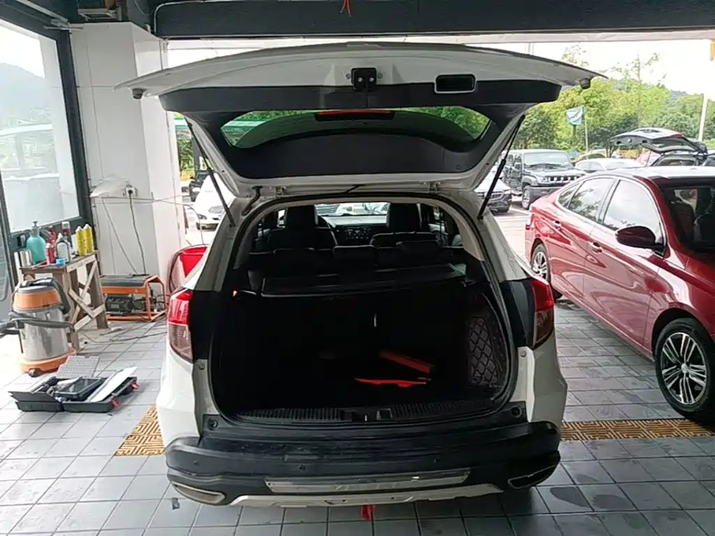 Honda Vezel 2015 — фото 19