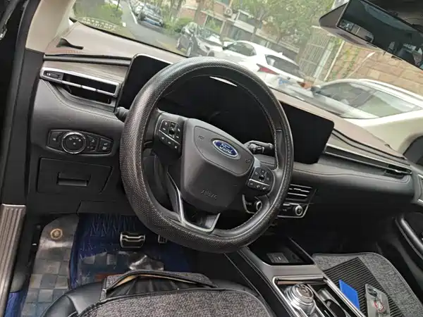 Ford Edge 2021