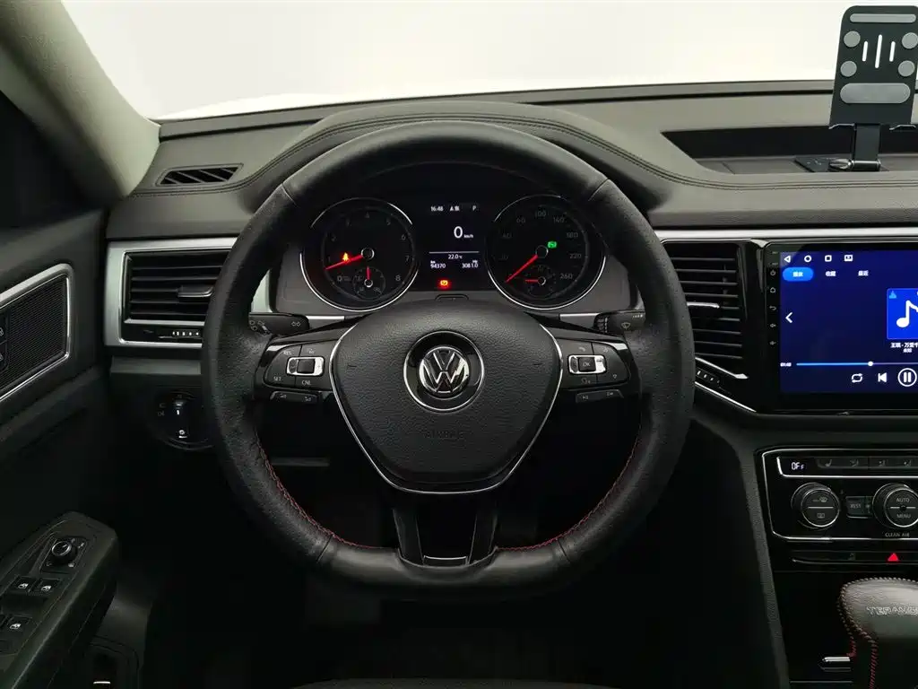 Volkswagen Teramont 2017 — фото 11