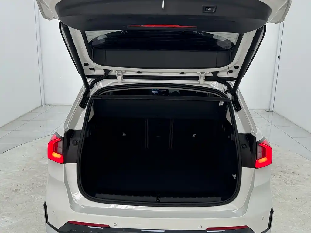 BMW X1 2023 — фото 15