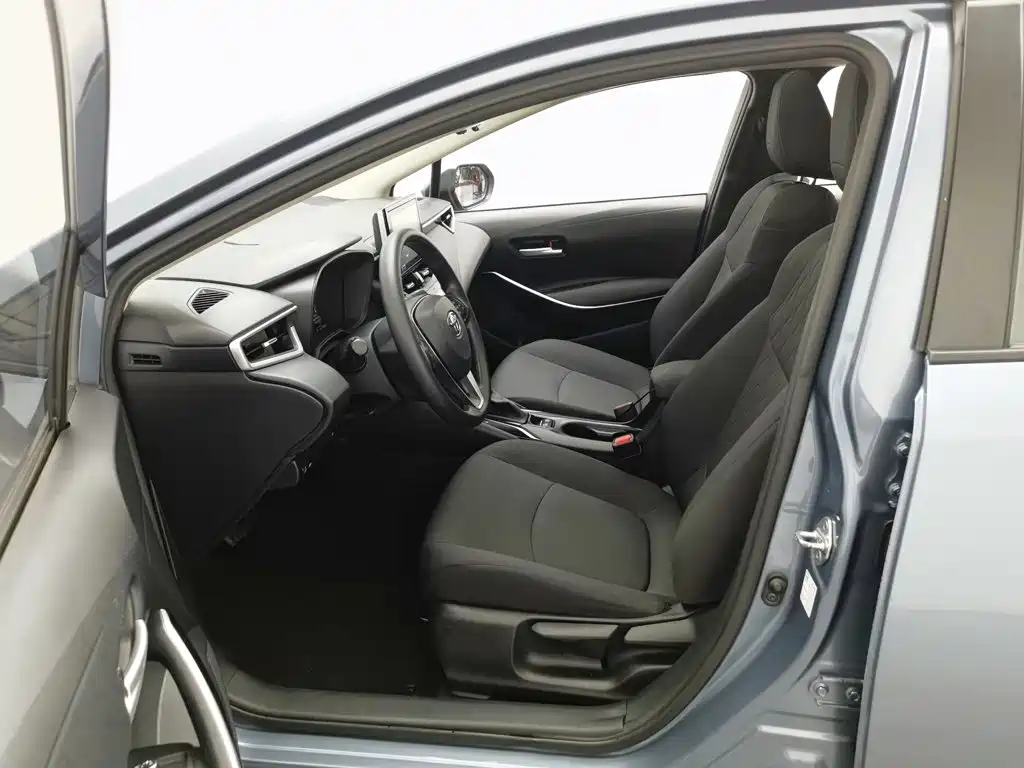 Toyota Corolla 2021 — фото 10