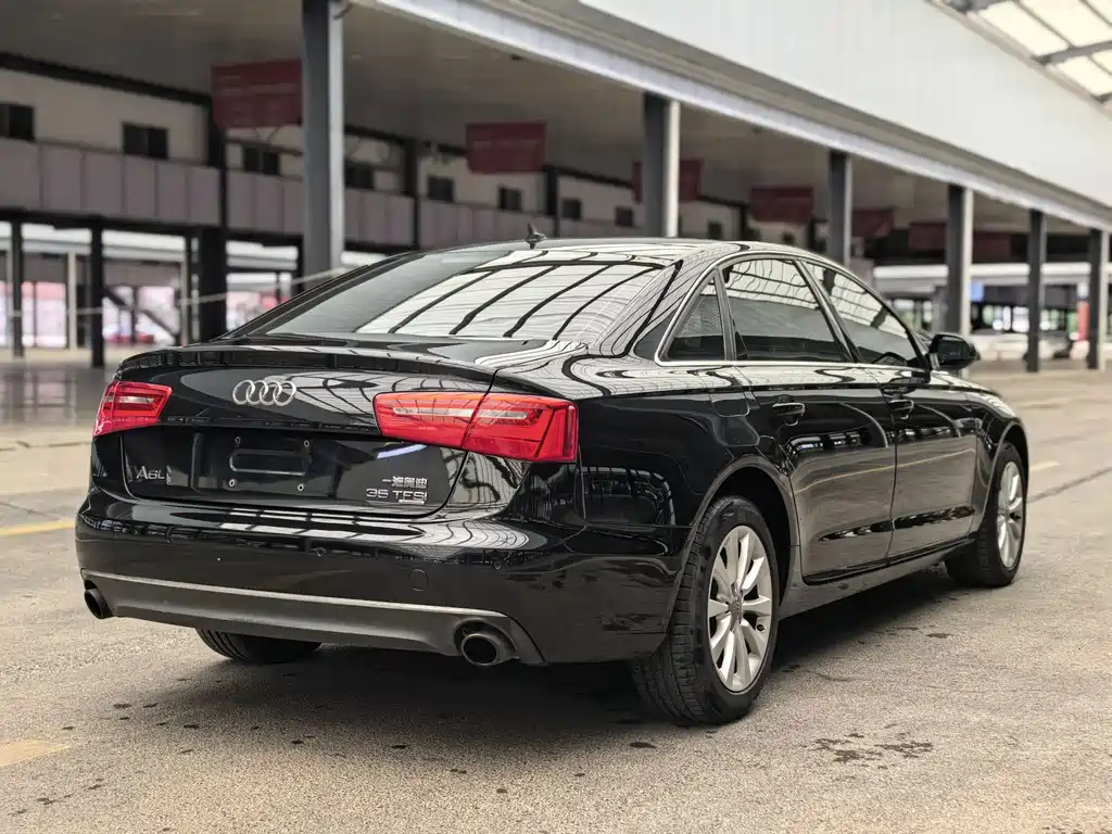 Audi A6L 2013 — фото 12